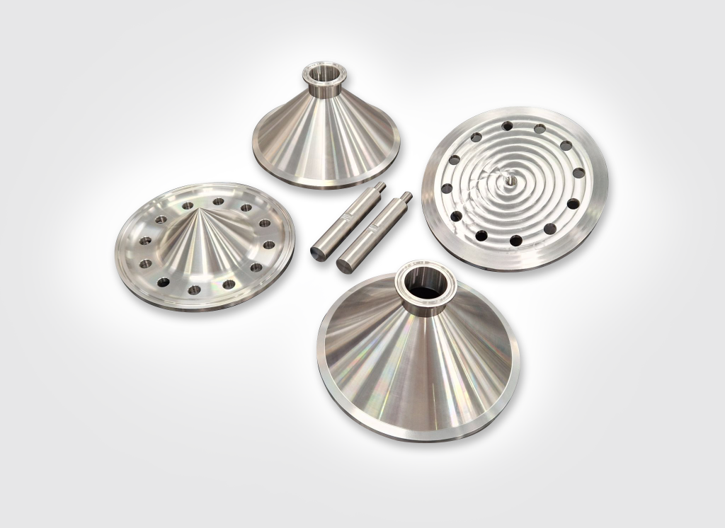 Machined stainless steel filling manifolds